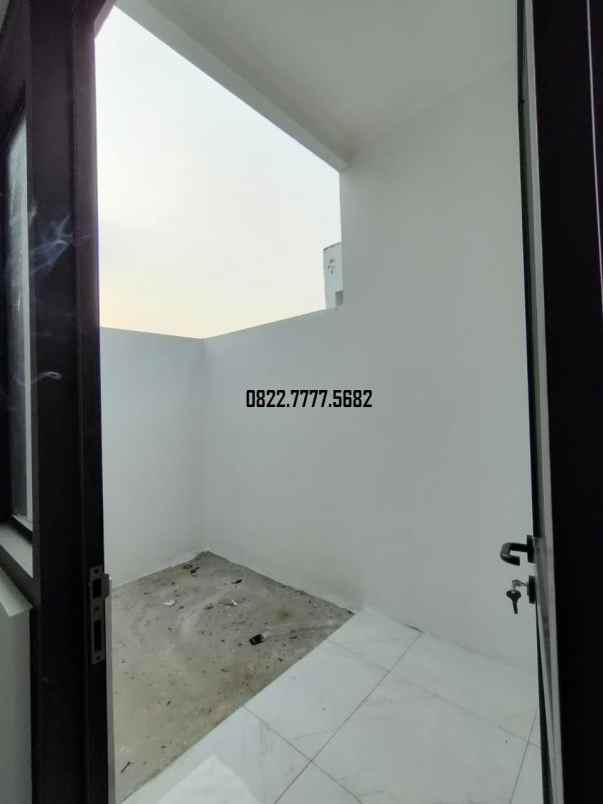 dijual rumah jl raya leuwinanggung kec