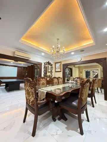 dijual rumah jl setia jatiwaringin