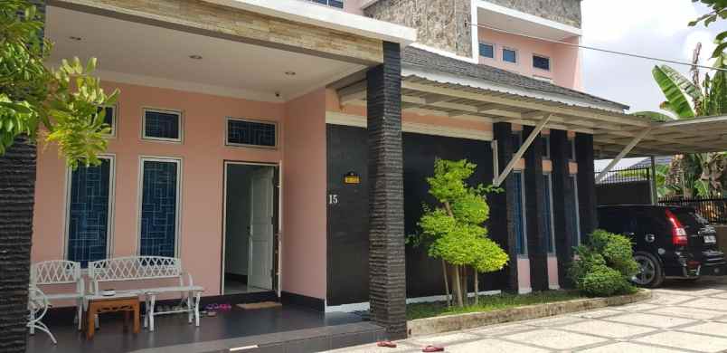 dijual rumah jl singgalang iv