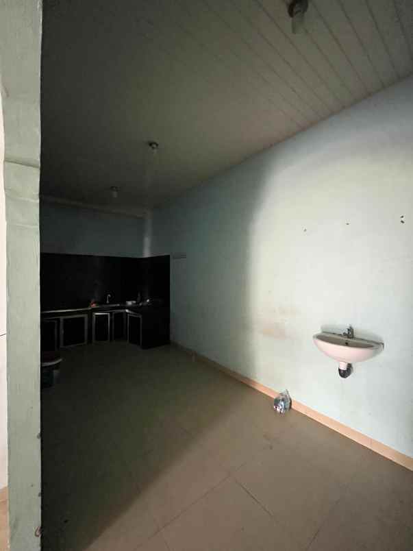 dijual rumah jl suka karya