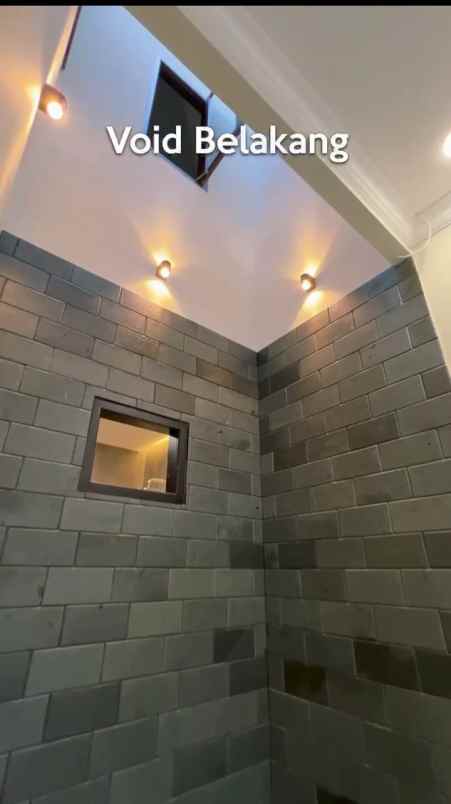 dijual rumah jl swadaya raya duren