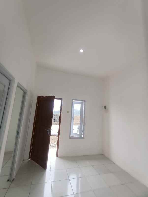 dijual rumah jl tambak kibin kab serang