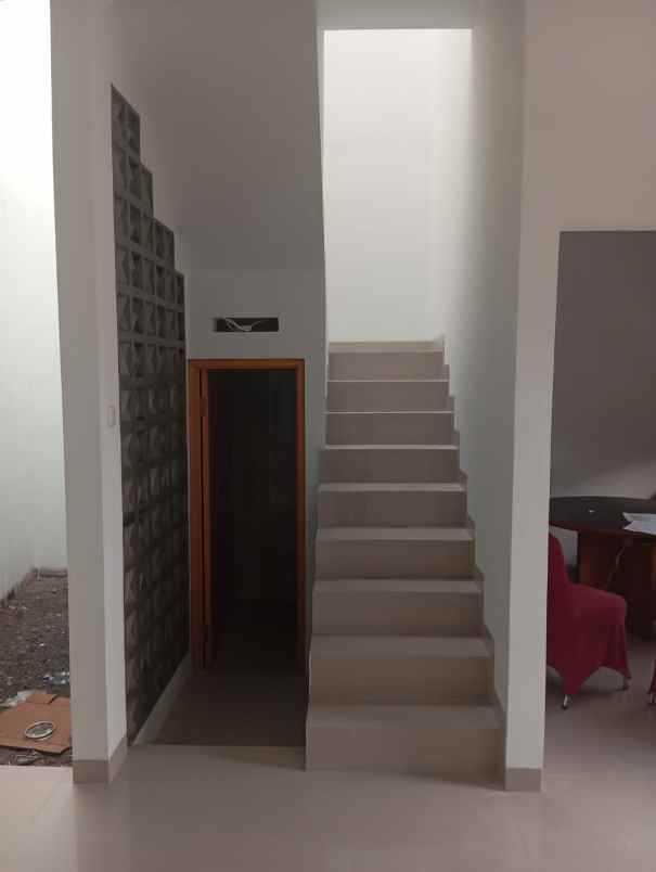 dijual rumah jl ters buahbatu bandung