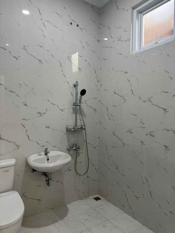 dijual rumah jln kahfi1 jagakarsa