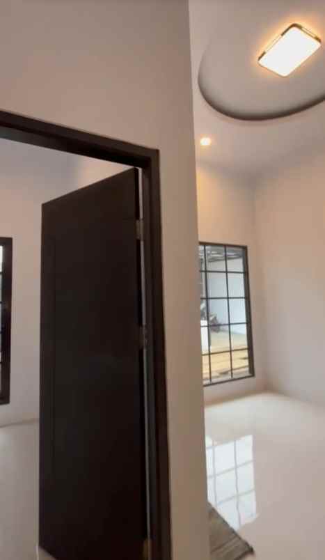 dijual rumah jln raya nanggerang bojonggede