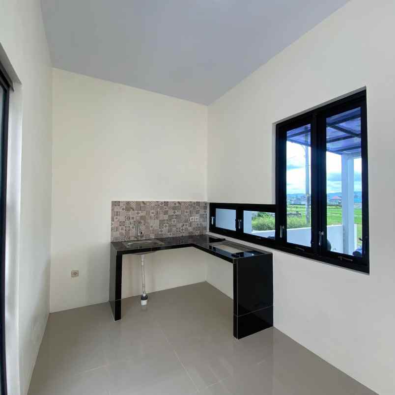 dijual rumah kalitirto berbah sleman