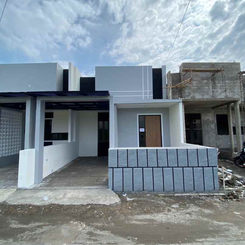 dijual rumah kalitirto berbah sleman