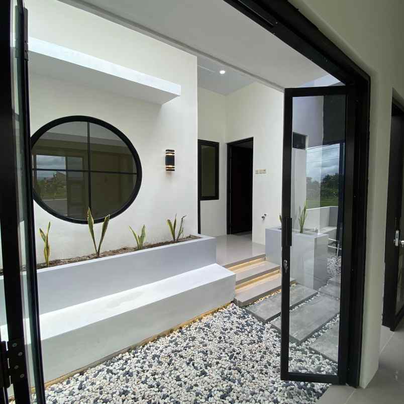 dijual rumah kalitirto berbah sleman