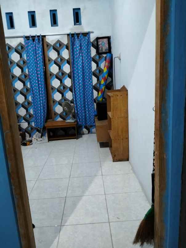 dijual rumah karangmojo rt 12 rw 004