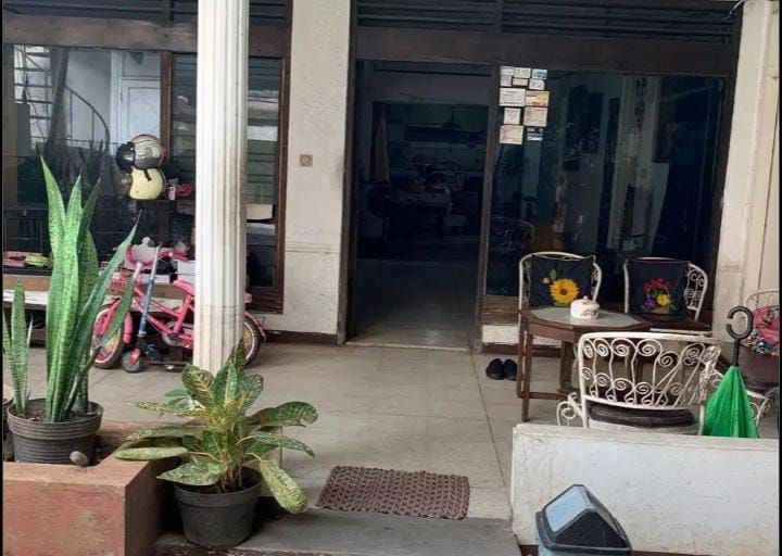 dijual rumah kebayoran baru