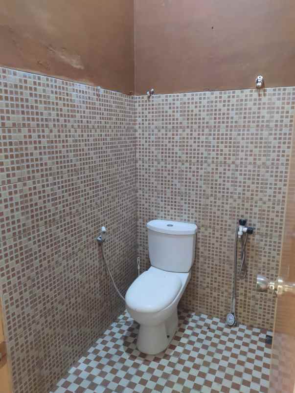 dijual rumah kec cimahi utara