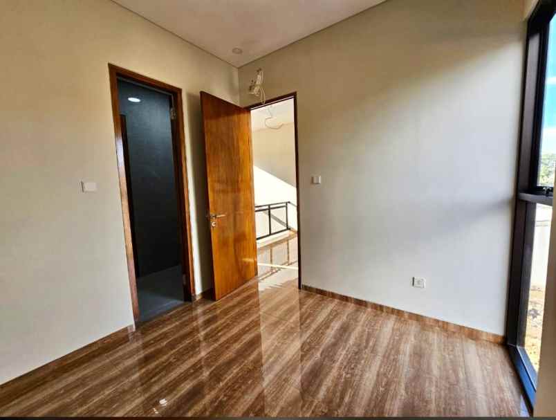 dijual rumah kedaung pamulang tangsel