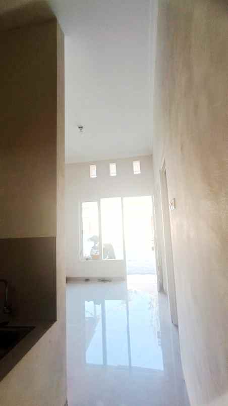 dijual rumah kedungkandang