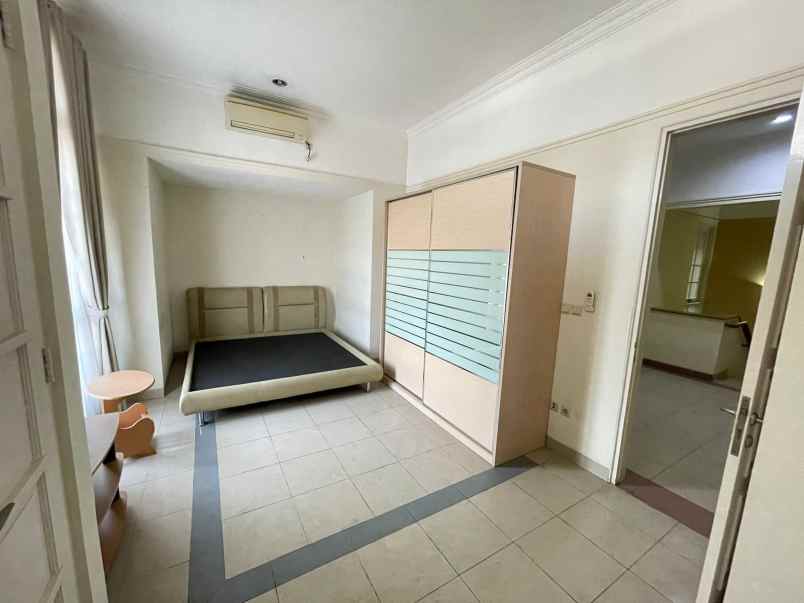 dijual rumah kelapa gading