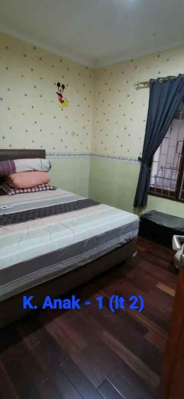dijual rumah kelapa gading