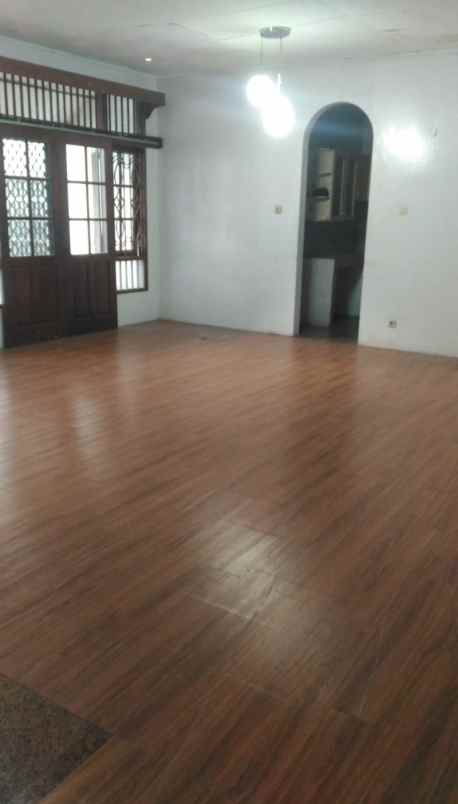 dijual rumah kemang pratama bojong