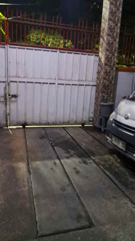 dijual rumah ketintang madya gayungan surabaya