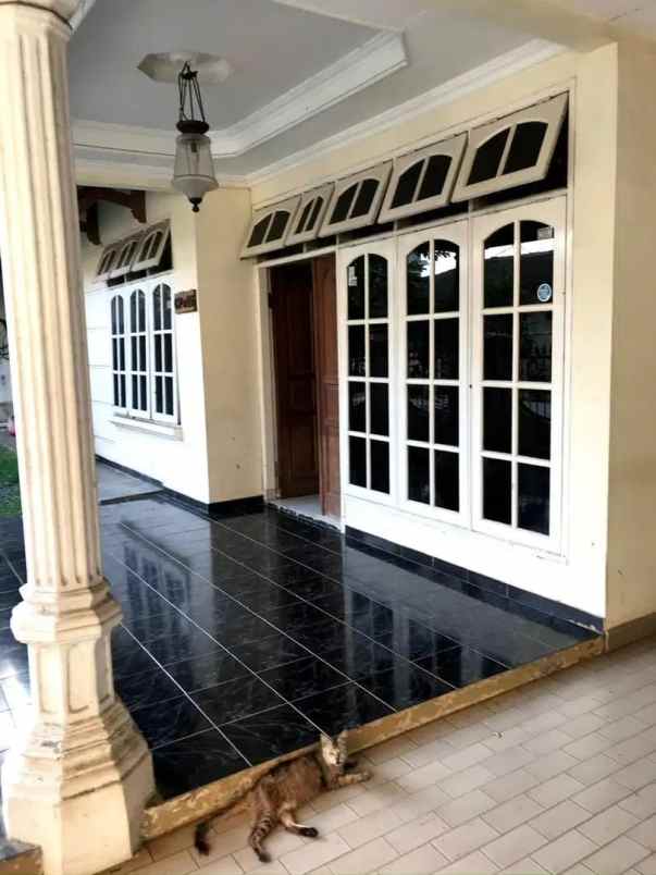 dijual rumah komplek billymoon pondok