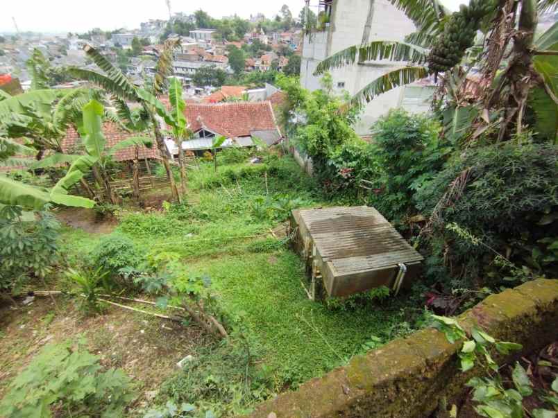 dijual rumah komplek perumahan unisba