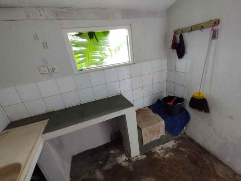 dijual rumah komplek perumahan unisba