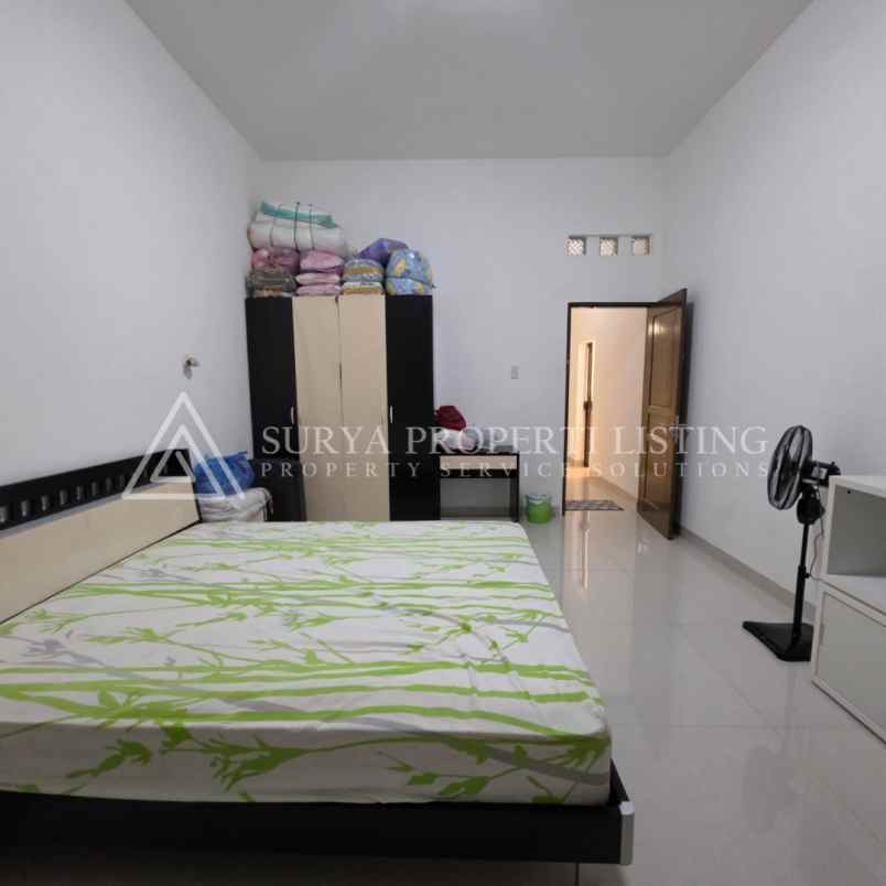 dijual rumah komplek royal park residence