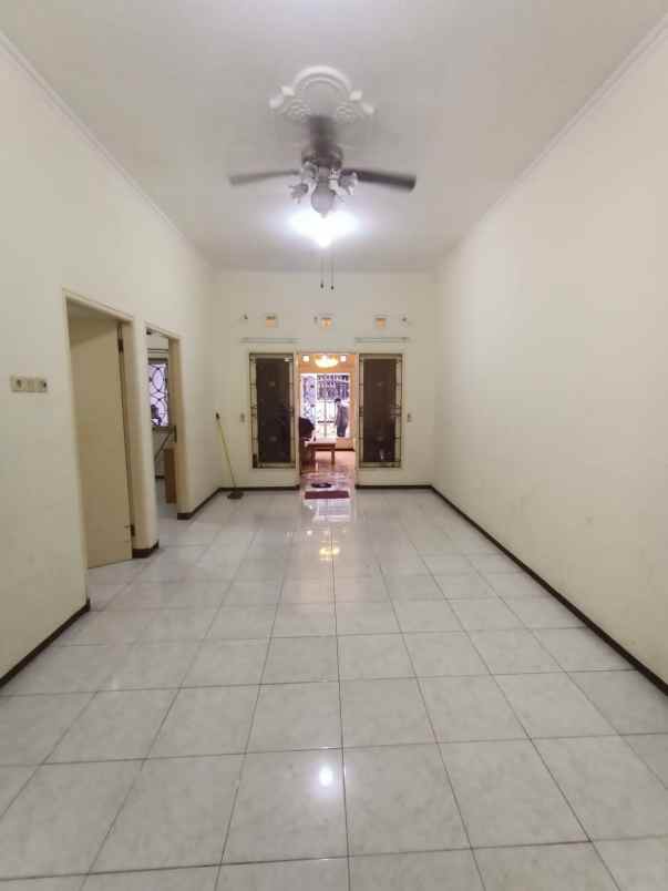 dijual rumah lebak