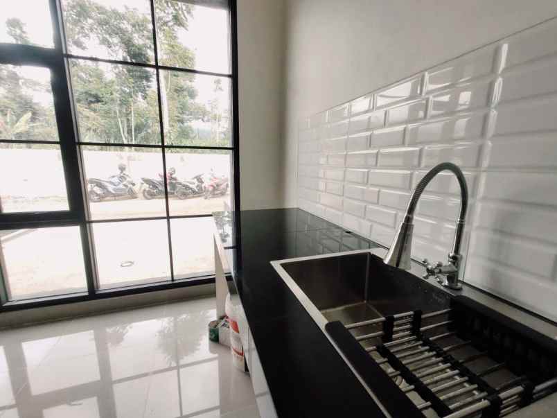 dijual rumah lembang bandung barat
