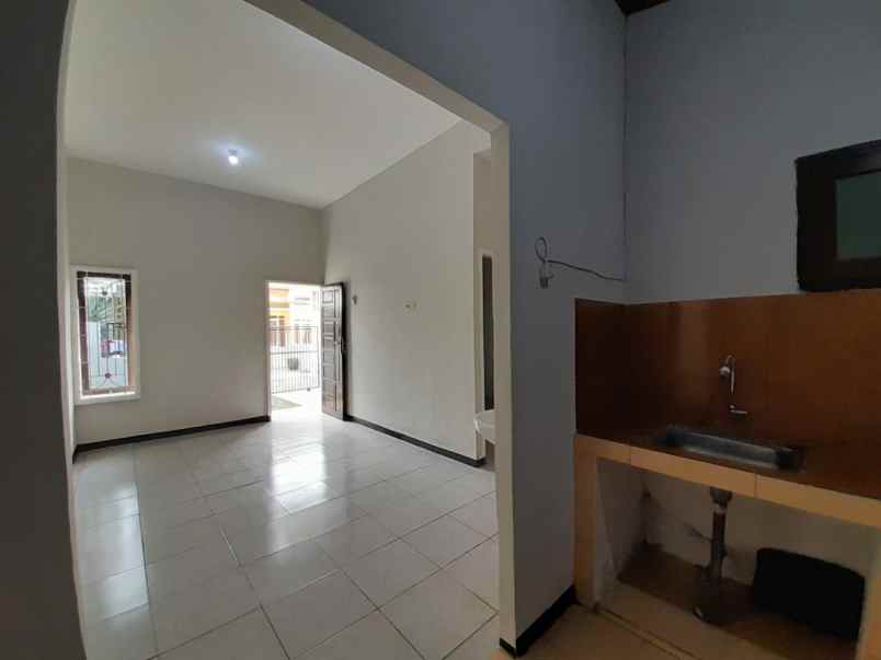 dijual rumah lokasi saptorenggo pakis malang