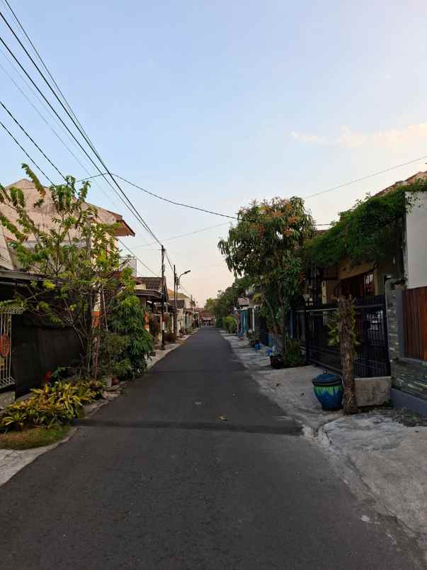 dijual rumah lokasi sulfat kota malang
