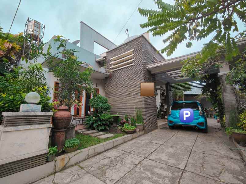 dijual rumah luas posisi hook di tunggulwulung