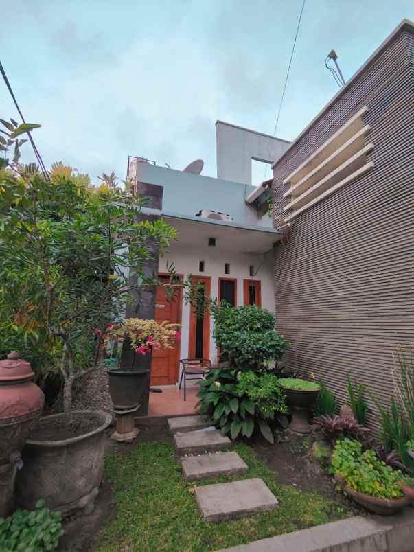 dijual rumah luas posisi hook di tunggulwulung