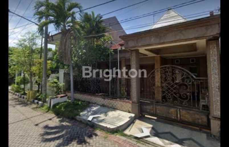 dijual rumah manyar tirtoyoso