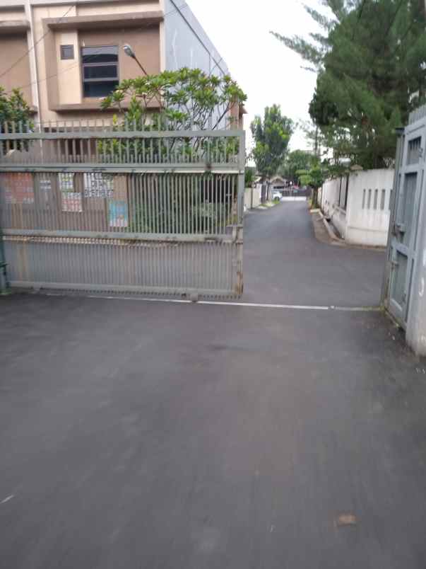 dijual rumah margacinta