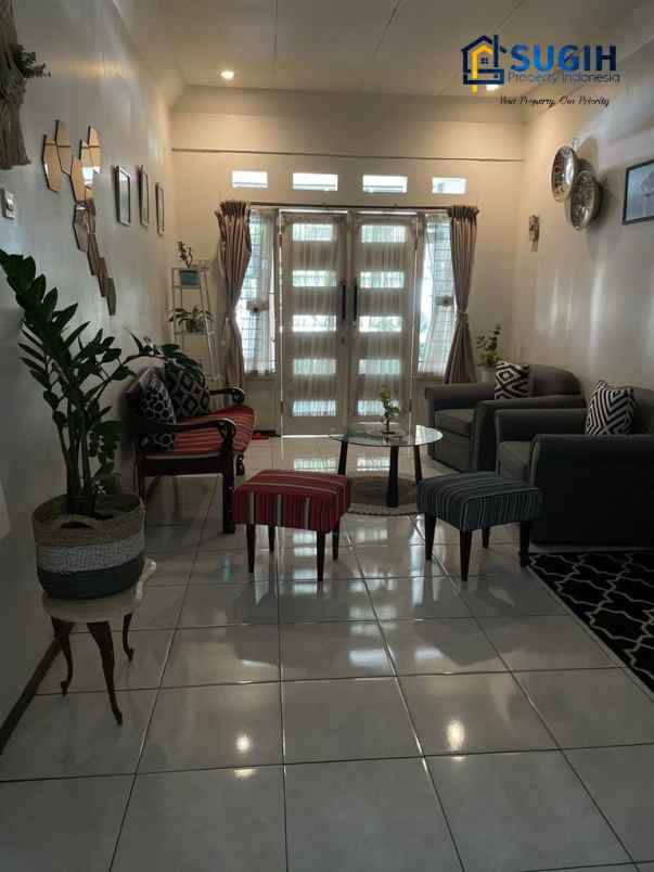 dijual rumah margacinta buahbatu bandung