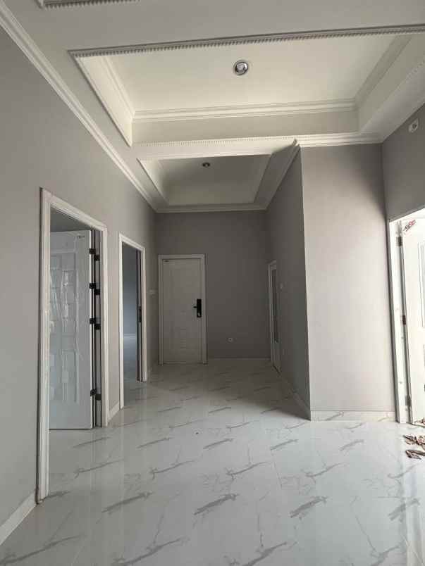 dijual rumah megapolitan cinere depok
