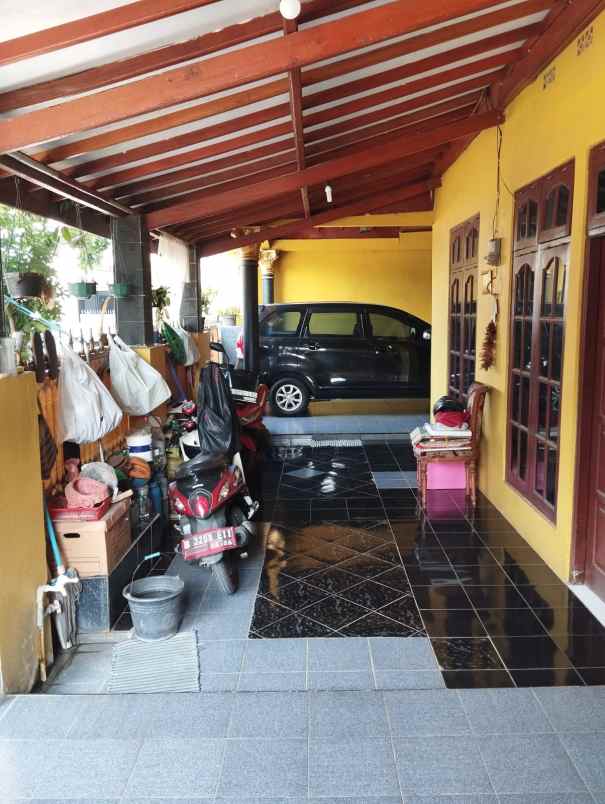 dijual rumah mekarsari cimanggis