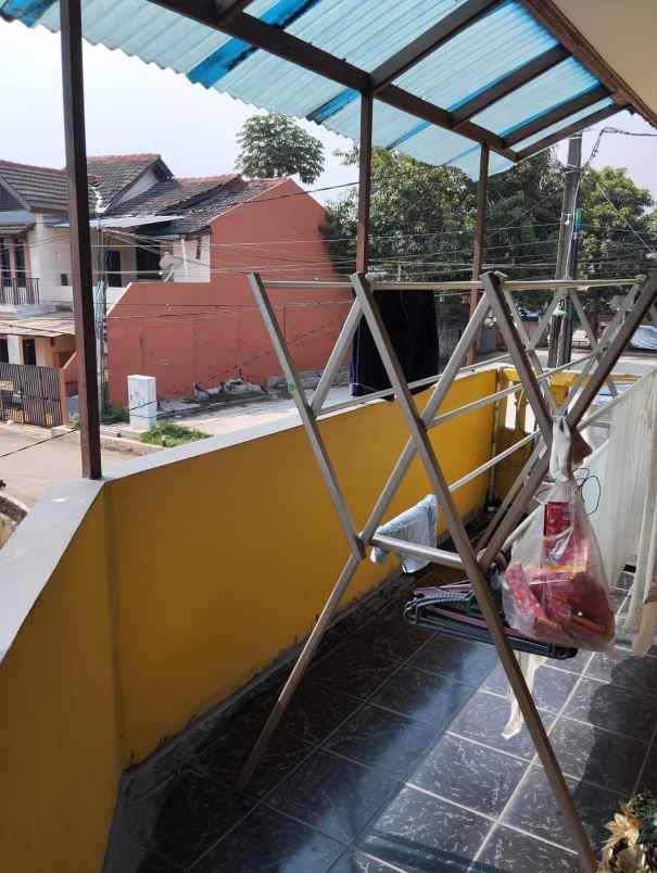dijual rumah mekarsari cimanggis