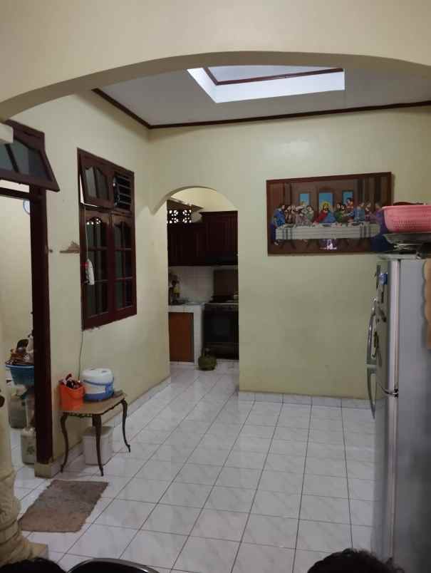 dijual rumah mekarsari cimanggis