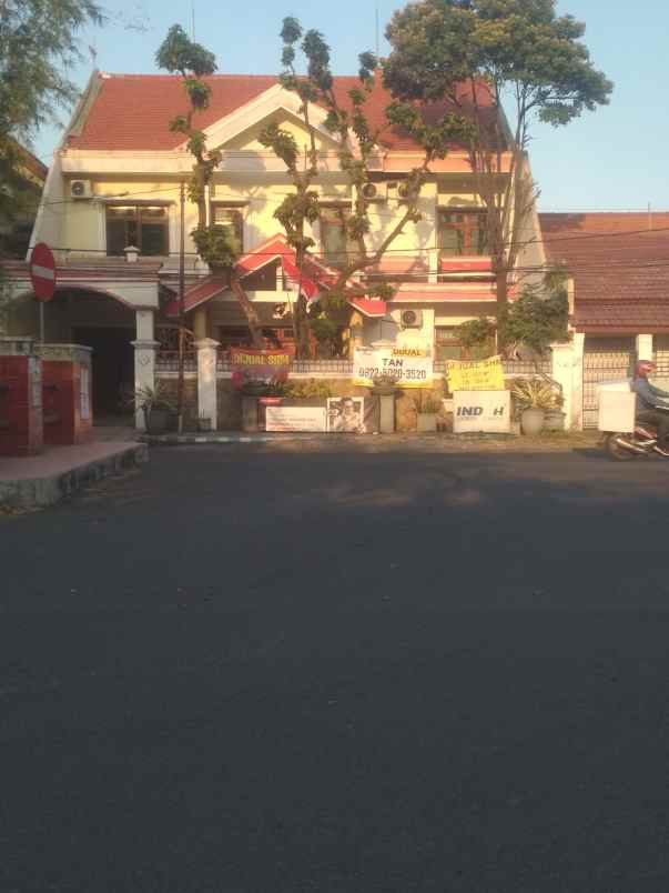 dijual rumah mewah di pandugo