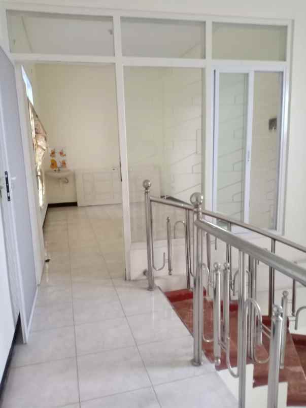 dijual rumah mojoarum