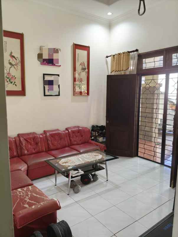 dijual rumah mulosari prima