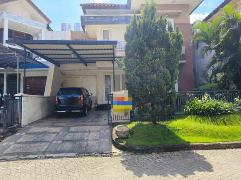 dijual rumah mulyosari utara