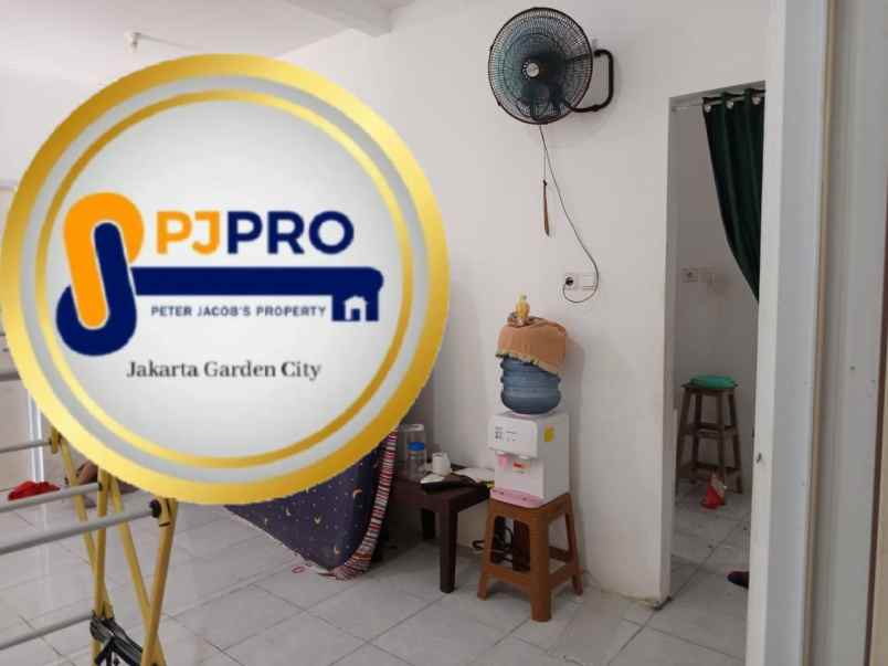 dijual rumah mungil 2unit gandeng di daerah buni bakti