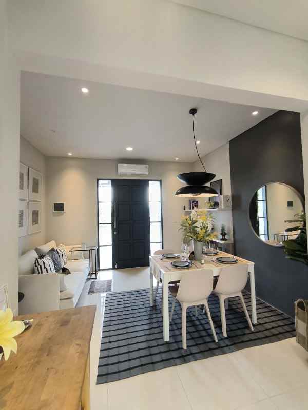 dijual rumah opra city