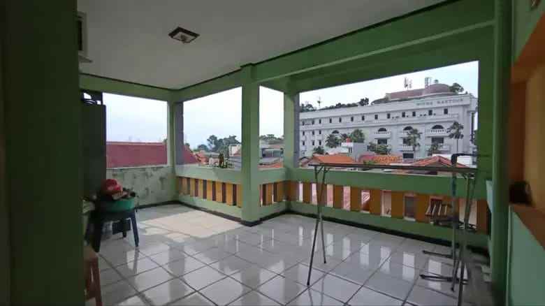 dijual rumah otista jatinegara indah