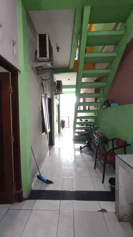 dijual rumah otista jatinegara indah