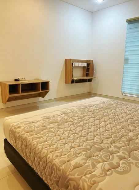 dijual rumah pakuwon city east coast park