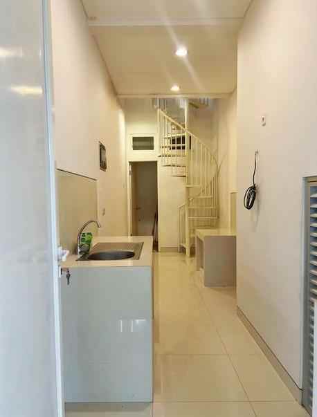 dijual rumah pakuwon city east coast park