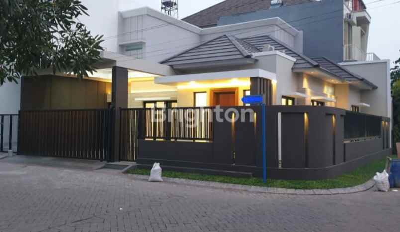 dijual rumah pantai mentari