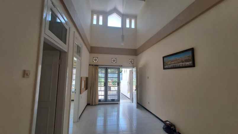 dijual rumah pantai mentari kenjeran